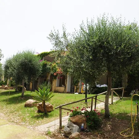Villaggio Torre Salinas 3* San Priamo